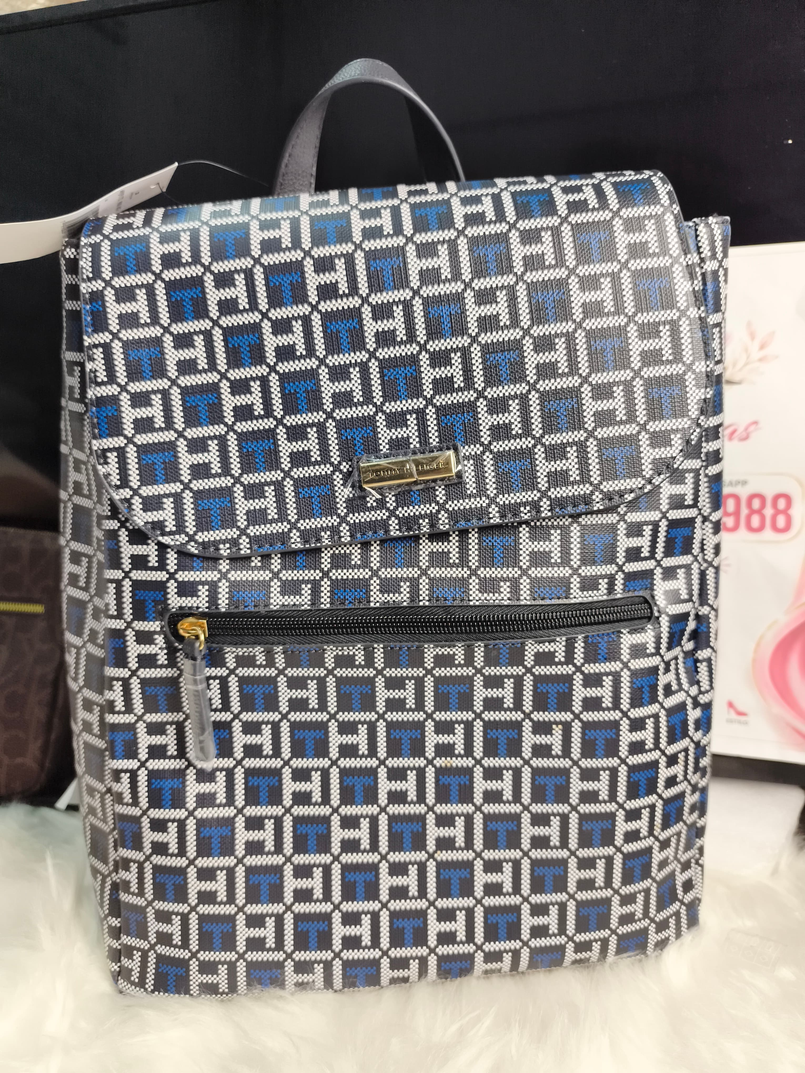 Mochila TH azul monogramiada